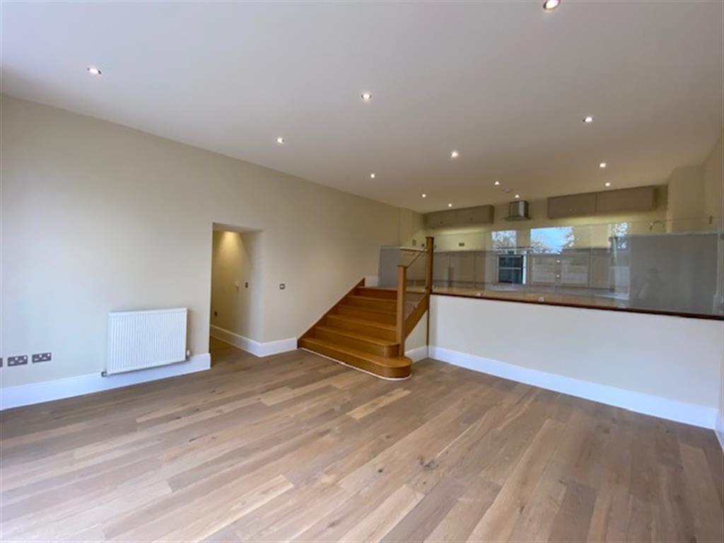 Living Kitchen Area 3.jpg