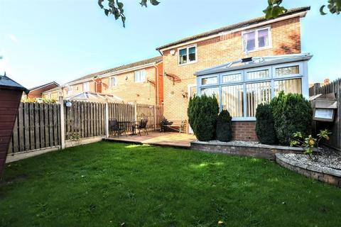 7 Calder Close, Royston, Barnsley, S71 4BT