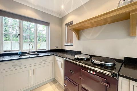 3 bedroom detached house to rent, Camlet Way, Hadley Wood, EN4