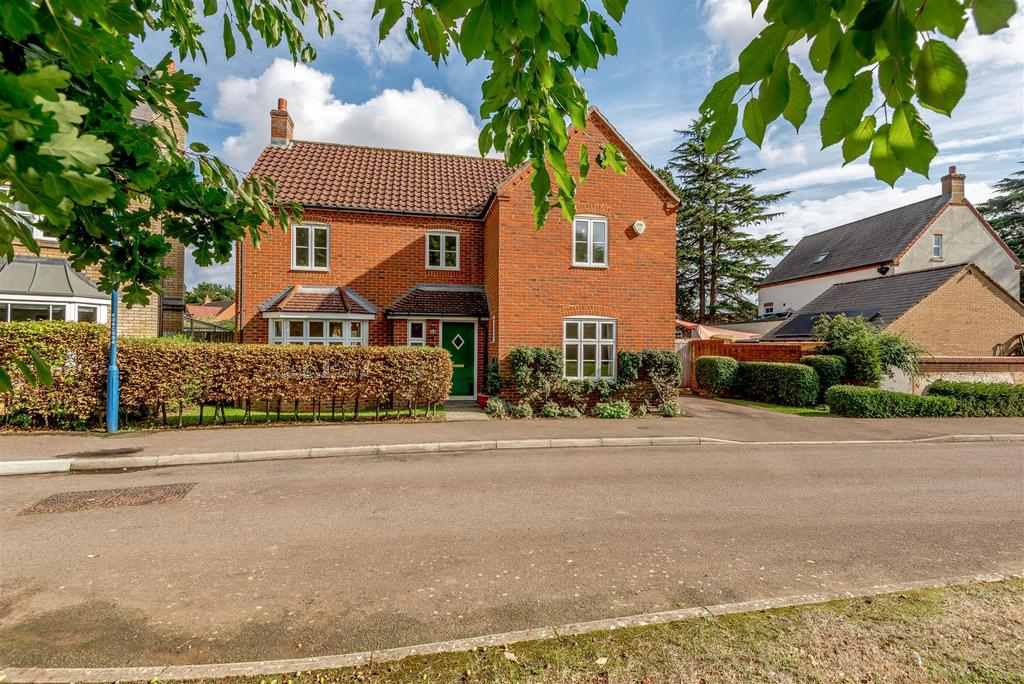 denning-close-maidstone-4-bed-detached-house-675-000