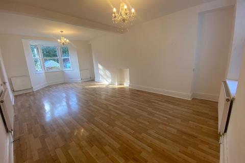 76 Conway Road, Treorchy, CF42 6UW