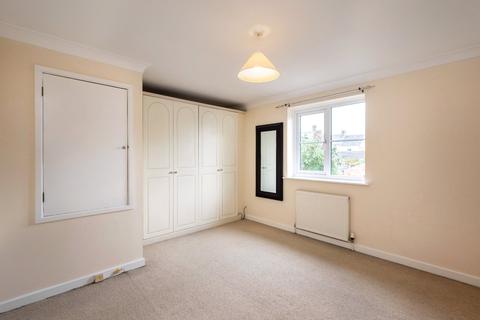 2 bedroom terraced house for sale - Lister Court, Howe Hill Road, York, YO26