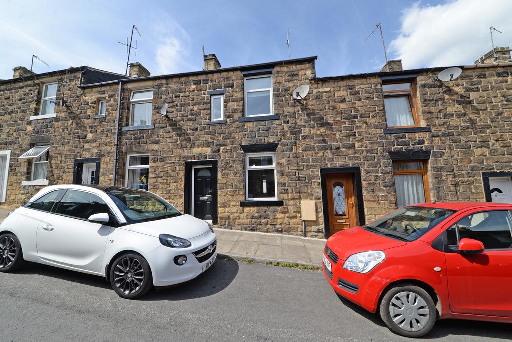 Pembroke Street, Skipton, BD23 2 bed terraced house £695 pcm (£160 pw)