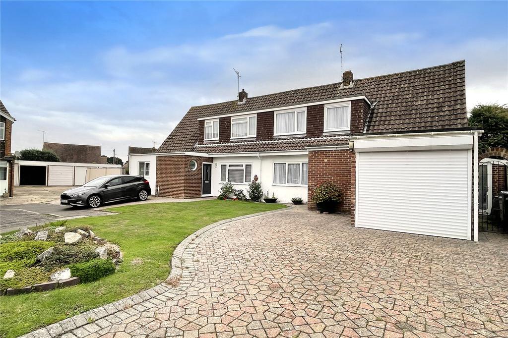 Herne Gardens, Rustington... 3 bed semidetached house £365,000