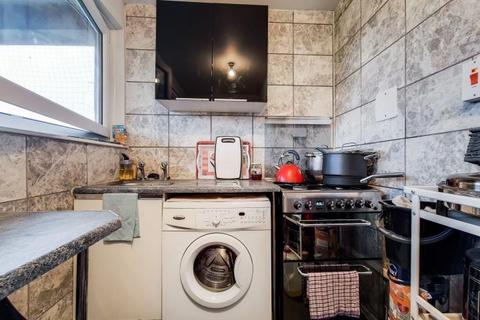 Flat 17, Laird House Redcar Street, London, SE5 0LS