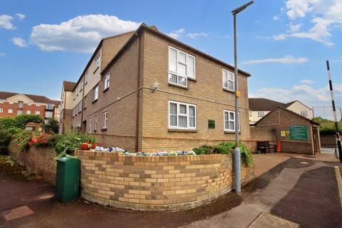 1 bedroom apartment for sale, Sycamore Court, Stilemans, Wickford, SS11