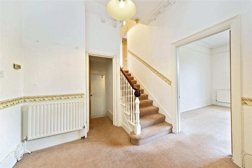 Montague Road, Richmond, TW10 2 bed apartment - £875,000