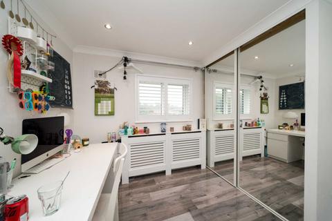 31 Jocketts Road, Hemel Hempstead, HP1 2JX