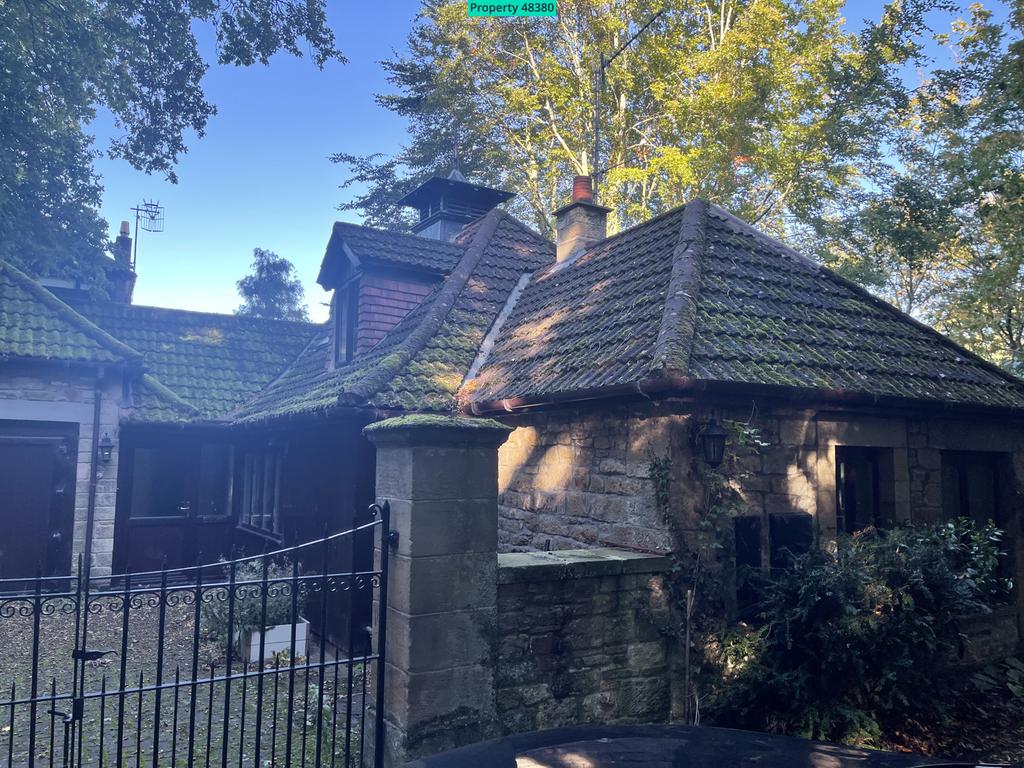 Corbridge Road, Hexham, NE46 1UN 3 bed detached house £1,000 pcm (£231 pw)