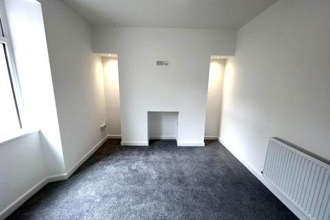 3 bedroom end of terrace house to rent - 125 West Street,Gorseinon,Swansea