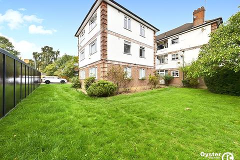 1, Northcote, 86 Rickmansworth Road, Pinner, HA5 3TW