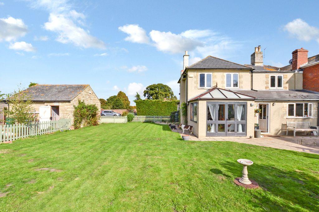 Ivy Cottages BA14 9BH, Trowle, 4 bed cottage £750,000
