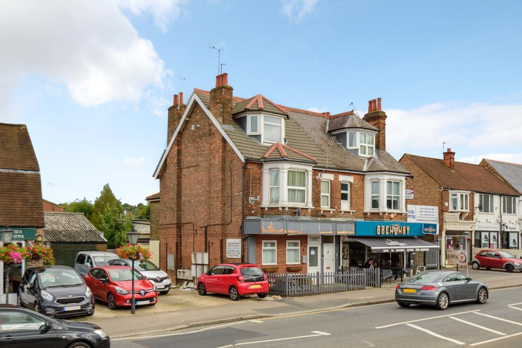 Northwood, Middlesex, HA6 1 bed flat for sale £190,000