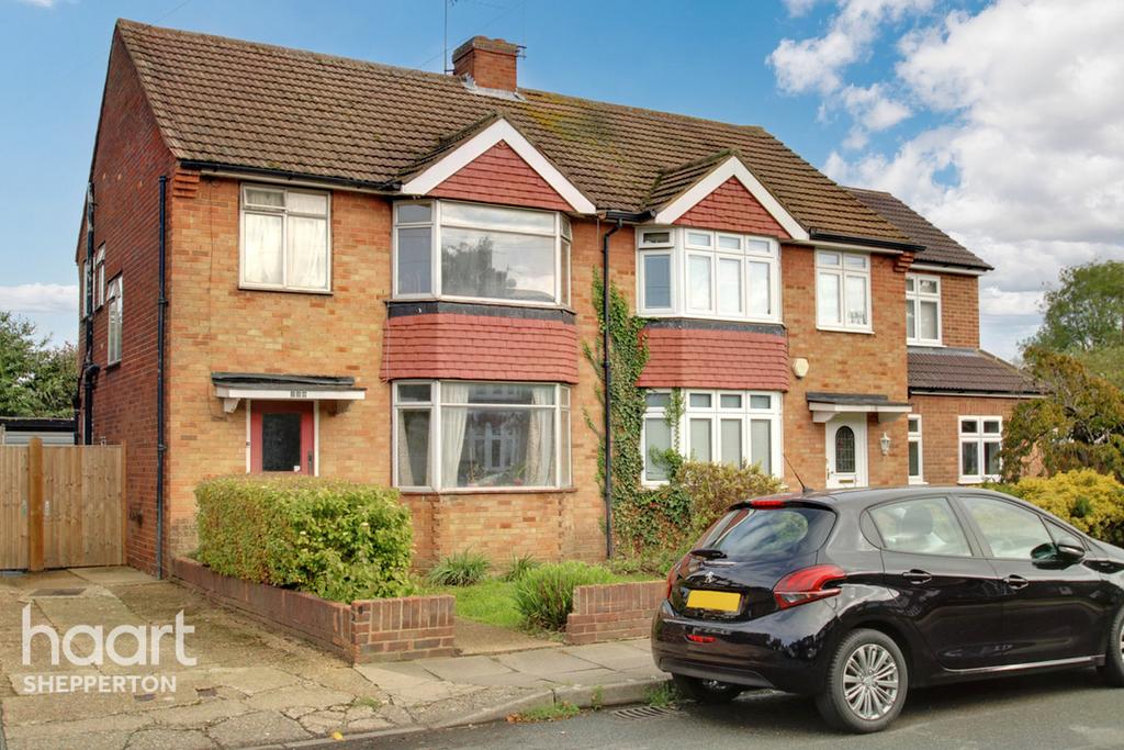 Gaston Way Shepperton 3 Bed Semi Detached House For Sale £450 000