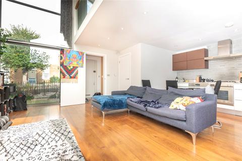 1 bedroom semi-detached house to rent - Stanford Road, London