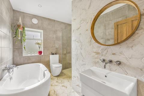 19 Brafferton Road, Croydon, CR0 1AD