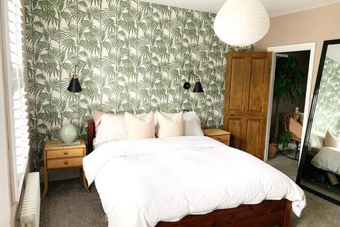 19 Brafferton Road, Croydon, CR0 1AD
