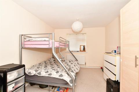 1 bedroom ground floor flat for sale - Arundel Road, Wickford, Essex