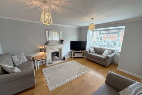 4 bedroom detached house for sale, OXLEYS, OLNEY