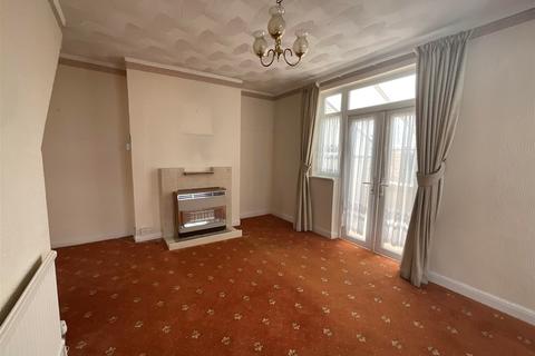 91 Queensway, West Wickham, BR4 9DT