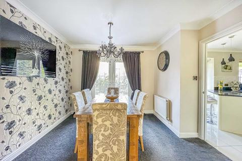 4 bedroom detached house for sale - Brow Wood Road, Birstall
