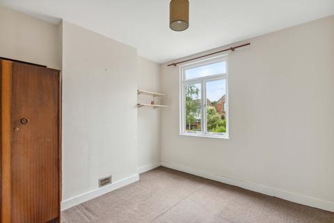 14 Dancer Road, Richmond, TW9 4LA