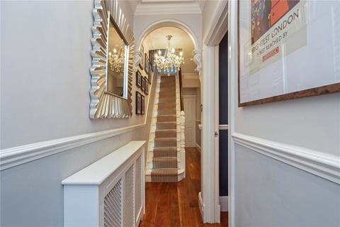 16 Beaumont Road, Windsor, SL4 1HY