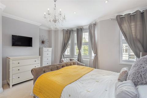 16 Beaumont Road, Windsor, SL4 1HY