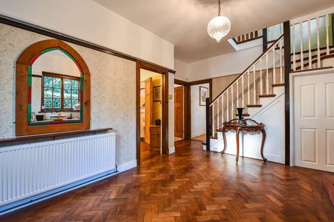 73 Brookvale Road, Southampton, SO17 1QS