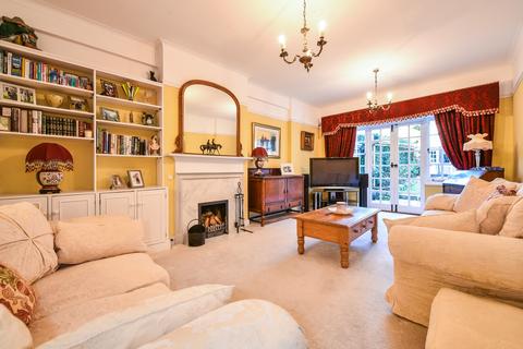 73 Brookvale Road, Southampton, SO17 1QS