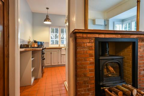 73 Brookvale Road, Southampton, SO17 1QS