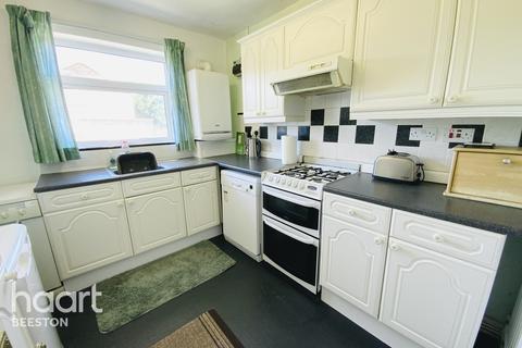 2 bedroom semi-detached bungalow for sale - Ravenhill Close, Beeston