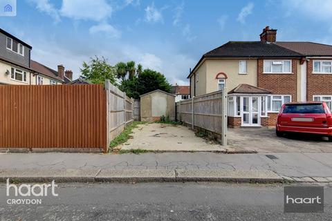 9a Violet Gardens, Croydon, CR0 4HT