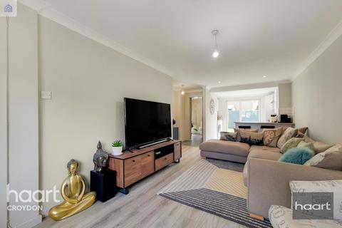 9a Violet Gardens, Croydon, CR0 4HT