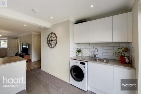 9a Violet Gardens, Croydon, CR0 4HT