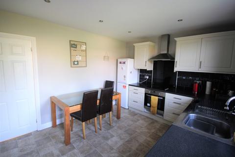 3 bedroom semi-detached house to rent - Holly Bank Road, York, YO24