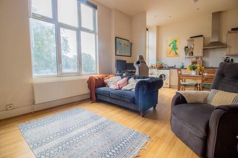 1 bedroom flat for sale - 139 Foxhall Road, Nottingham NG7 6NB
