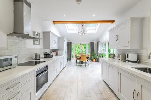 34 Fox Hill, London, SE19 2XE