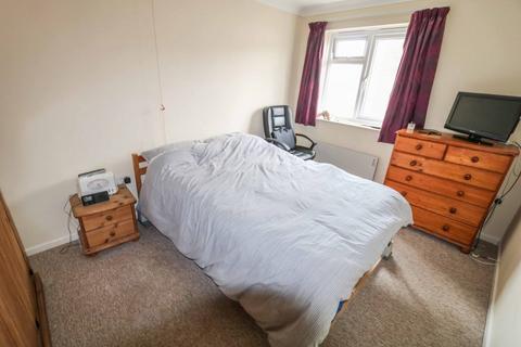 2 bedroom flat for sale - Goldring Close, Hayling Island