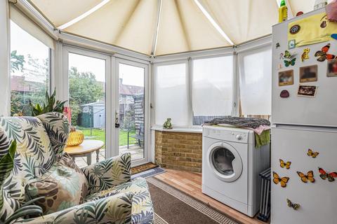 19 Geraint Road, Bromley, BR1 5DU