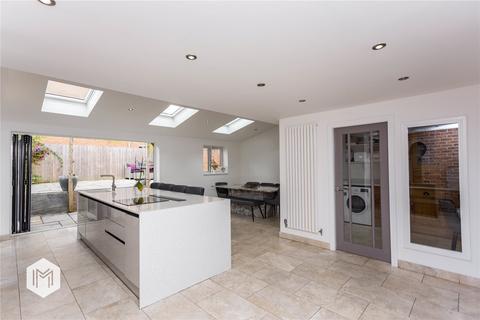 1 Canmore Close, Bolton, BL3 4TN