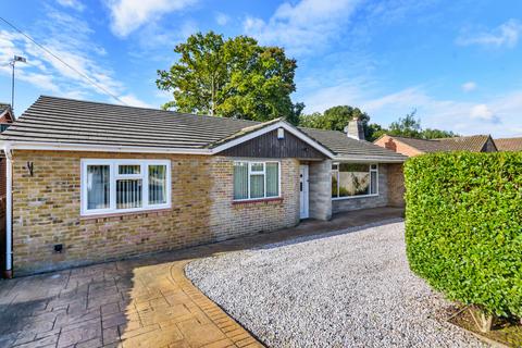 4 bedroom bungalow for sale - Asford Grove, Bishopstoke, Hampshire, SO50