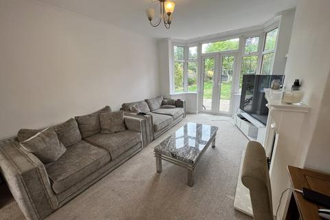 27 Bourton Road, Solihull, B92 8AY