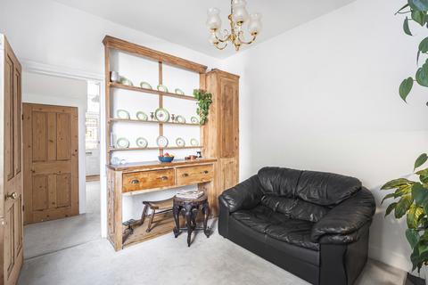 28 Heathfield Road, Croydon, CR0 1EU