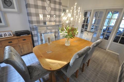 39 North Eastern Road, Thorne, Doncaster, DN8 4AJ