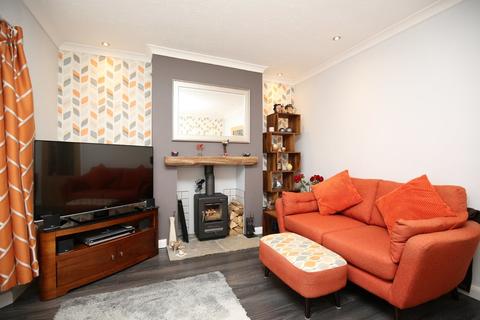 76 Manor Road, Atherstone, CV9 1QR