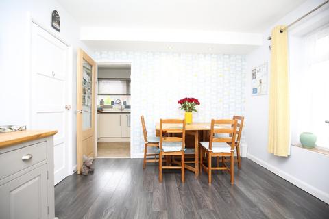 76 Manor Road, Atherstone, CV9 1QR