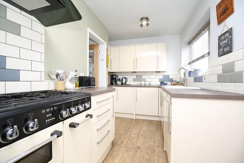 76 Manor Road, Atherstone, CV9 1QR