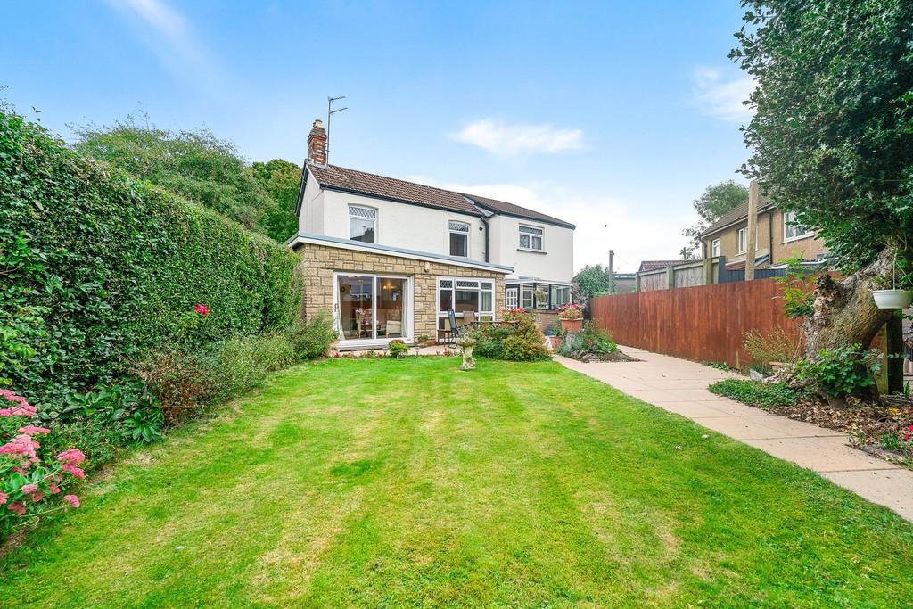 Grove Place, Birchgrove, Cardiff 4 bed detached house £475,000