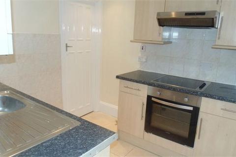 2 bedroom ground floor flat to rent, Clive Road, West Dulwich, London,